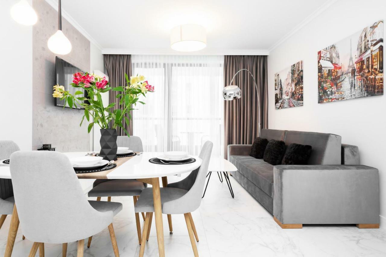Apartments Warsaw Dzielna By Noclegi Renters Dış mekan fotoğraf