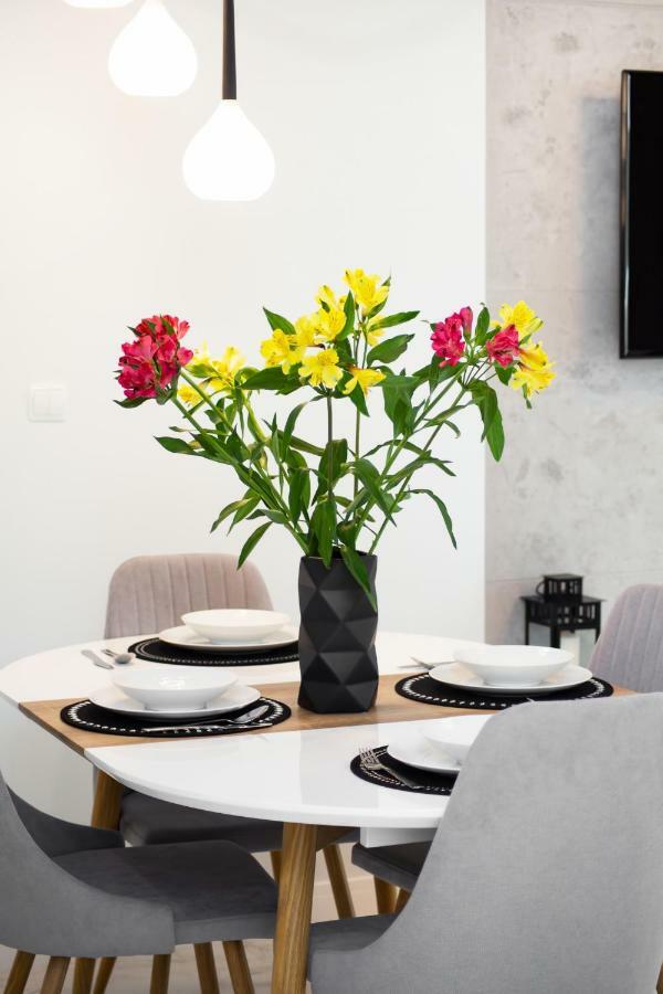 Apartments Warsaw Dzielna By Noclegi Renters Dış mekan fotoğraf