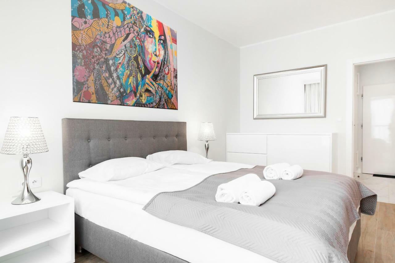 Apartments Warsaw Dzielna By Noclegi Renters Dış mekan fotoğraf