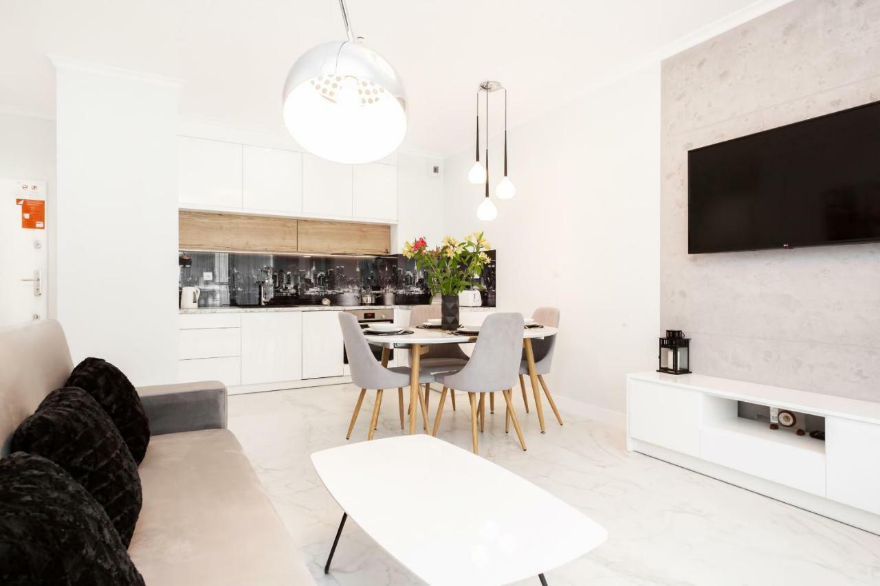 Apartments Warsaw Dzielna By Noclegi Renters Dış mekan fotoğraf