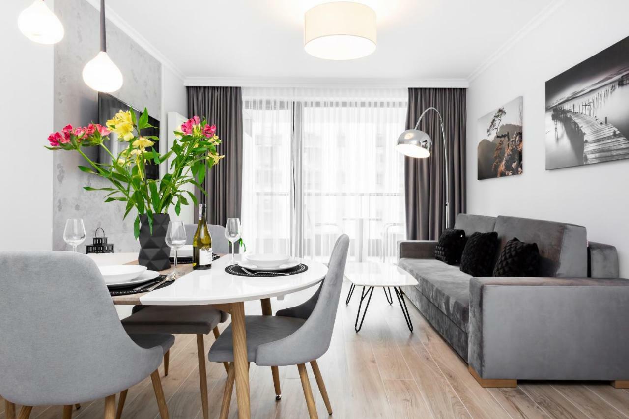 Apartments Warsaw Dzielna By Noclegi Renters Dış mekan fotoğraf