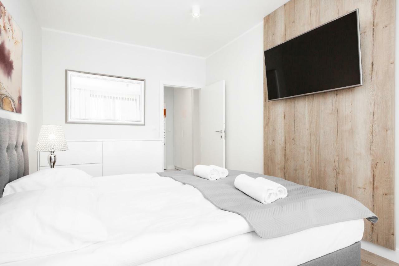 Apartments Warsaw Dzielna By Noclegi Renters Dış mekan fotoğraf