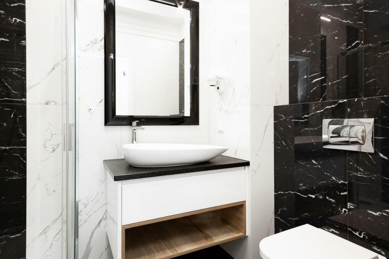 Apartments Warsaw Dzielna By Noclegi Renters Dış mekan fotoğraf